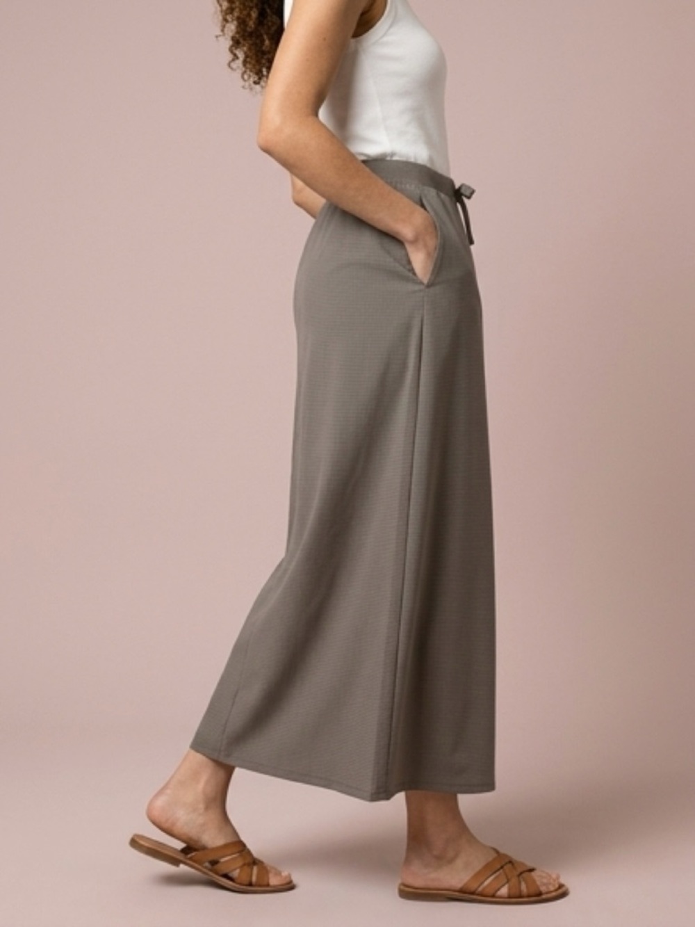 Uniqlo maxi skirt with pockets